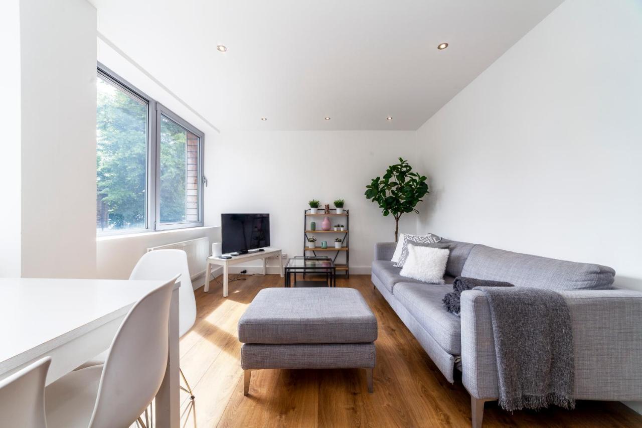 Ferienwohnung Modern And Bright 2 Bdr Flat In Clapham Common London Exterior foto